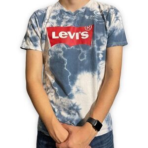 Levi’s Men’s T-Shirt  